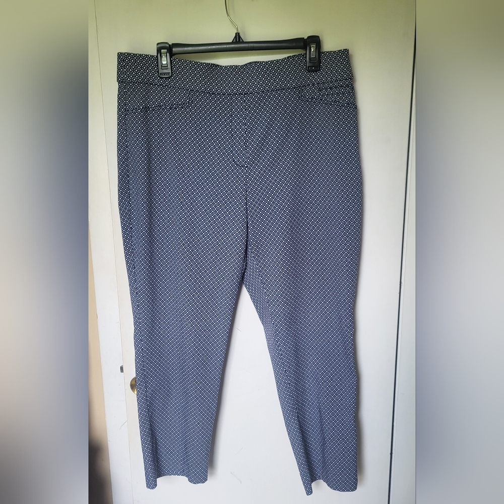 Anne Klein Womans Blue White Stretch Ankle Pants Sz 14 Pullon Straight Leg Ankle